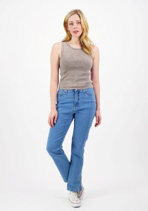 LC 01 2284 Curvy fit